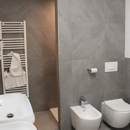 Carlone Hotel